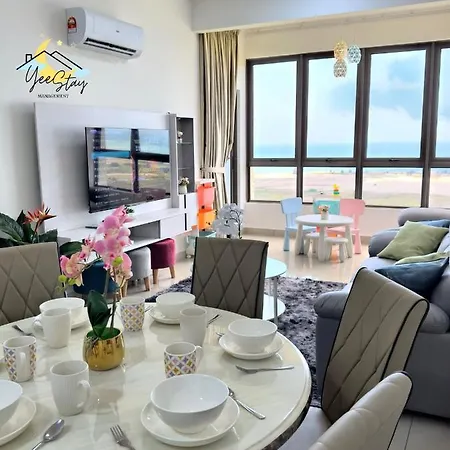 Seaview Poolview Cityview Baliresidence Video Game 5Minjonker Malacca Exterior photo