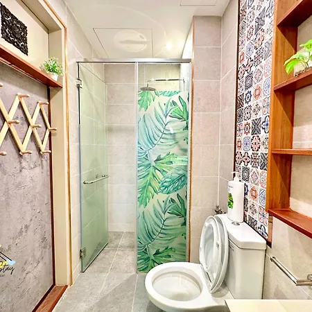 Seaview Poolview Cityview Baliresidence Video Game 5Minjonker Malacca Exterior photo