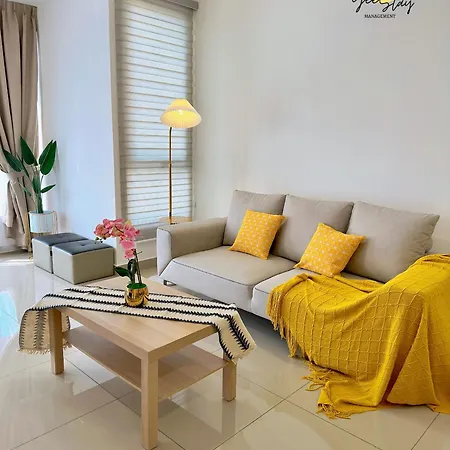 Seaview Poolview Cityview Baliresidence Video Game 5Minjonker Malacca Exterior photo