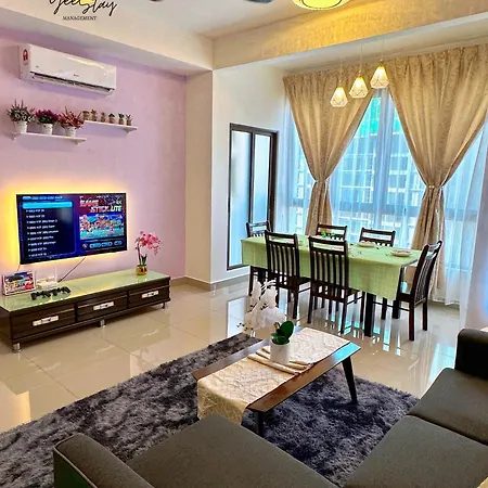 Seaview Poolview Cityview Baliresidence Video Game 5Minjonker Malacca Exterior photo