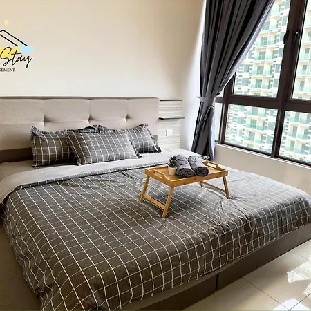 Seaview Poolview Cityview Baliresidence Video Game 5Minjonker Malacca Exterior photo