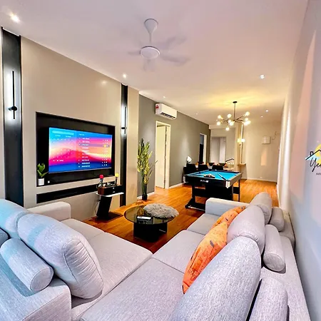 Seaview Poolview Cityview Baliresidence Video Game 5Minjonker Malacca Exterior photo