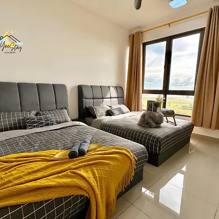 Seaview Poolview Cityview Baliresidence Video Game 5Minjonker Malacca Exterior photo