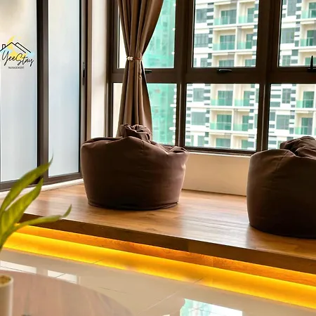 Seaview Poolview Cityview Baliresidence Video Game 5Minjonker Malacca Exterior photo