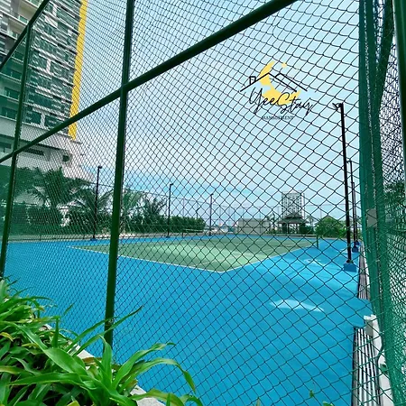 Seaview Poolview Cityview Baliresidence Video Game 5Minjonker Malacca Exterior photo