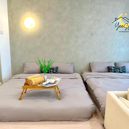 Seaview Poolview Cityview Baliresidence Video Game 5Minjonker Malacca Exterior photo