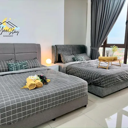 Seaview Poolview Cityview Baliresidence Video Game 5Minjonker Malacca Exterior photo
