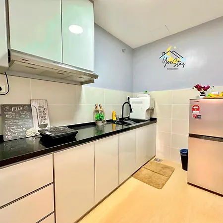 Seaview Poolview Cityview Baliresidence Video Game 5Minjonker Malacca Exterior photo