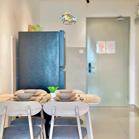 Seaview Poolview Cityview Baliresidence Video Game 5Minjonker Malacca Exterior photo