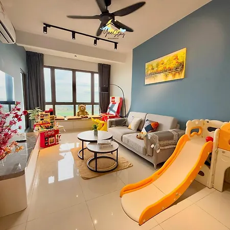 Seaview Poolview Cityview Baliresidence Video Game 5Minjonker Malacca Exterior photo